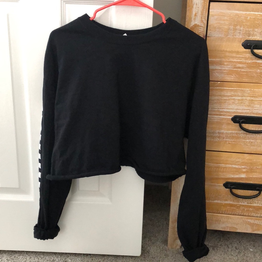 Checkered Long sleeve crop top! Never worn